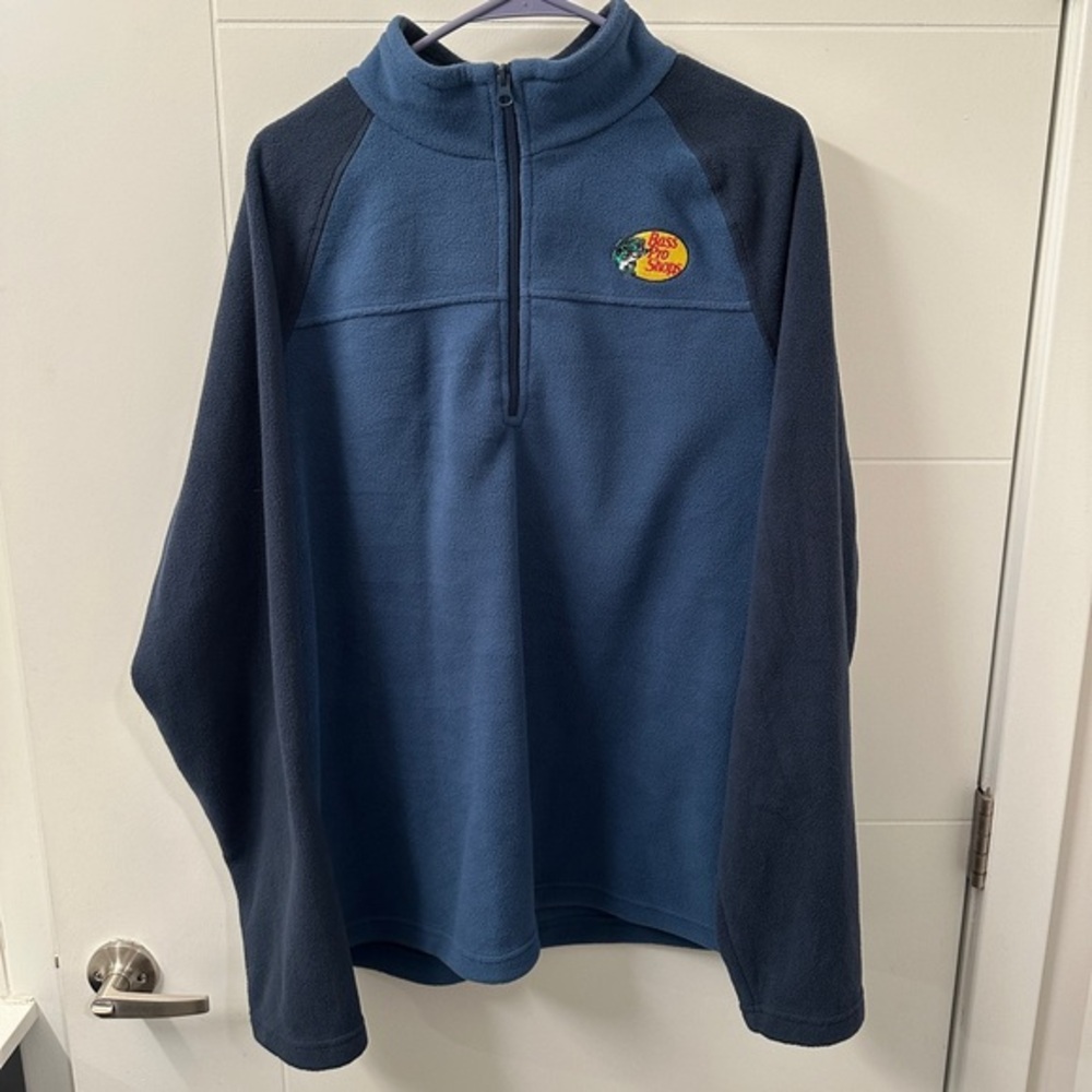 Bass Pro Shops Blue Fleece Pullover